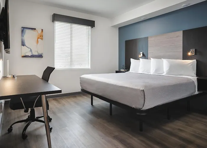Hotel Stayapt South *